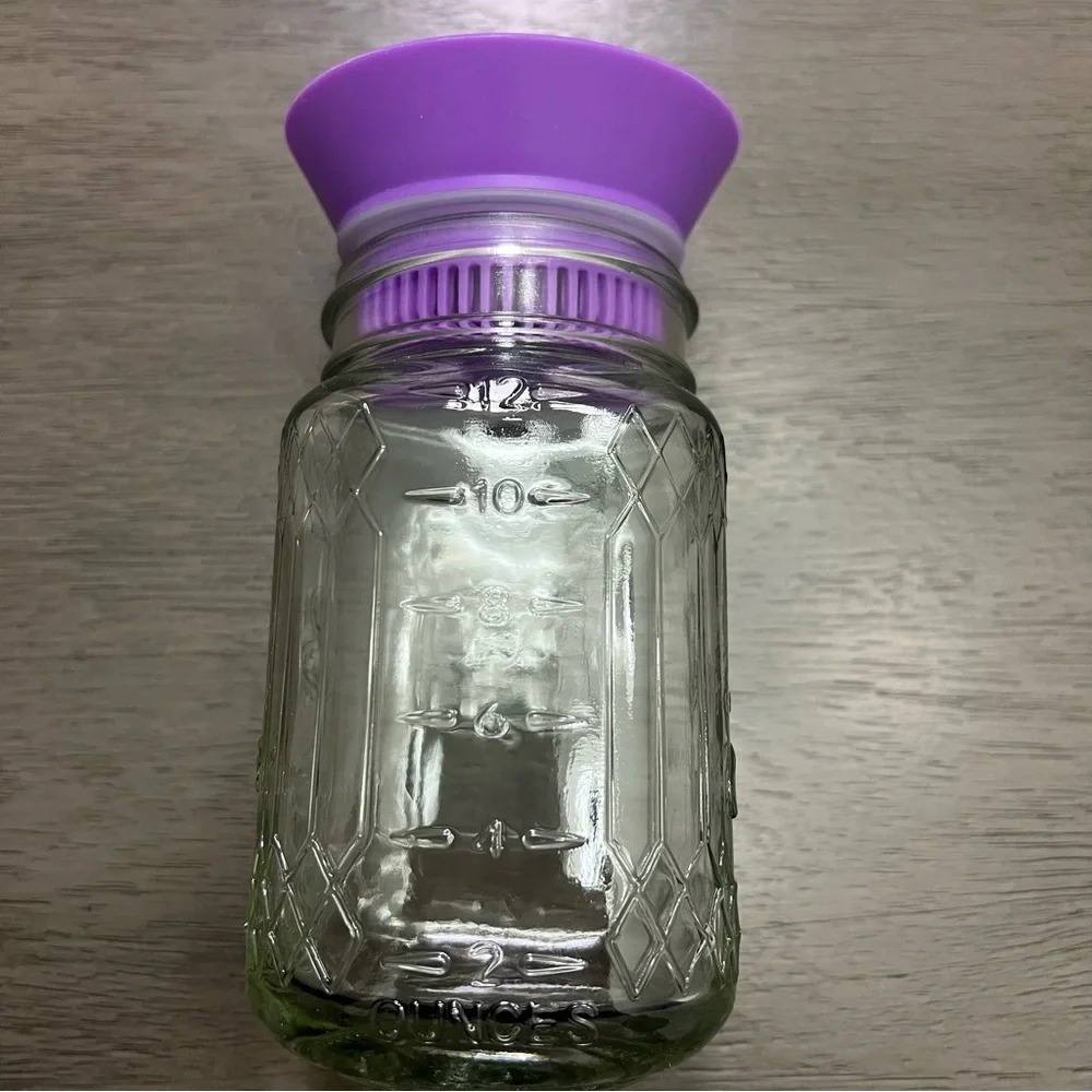 Crown Royale drink shaker and juicer NEW